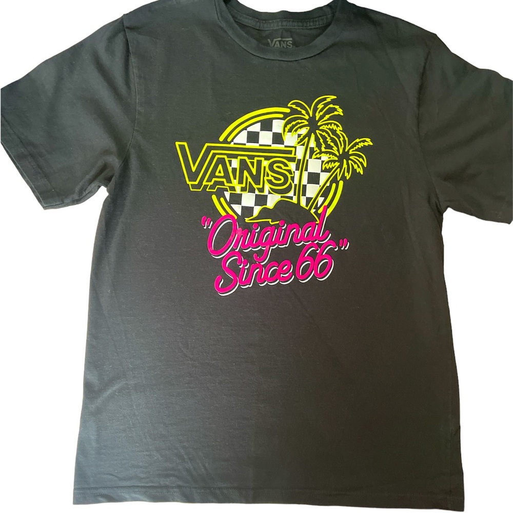 Vans Tshirt with bright logo decal